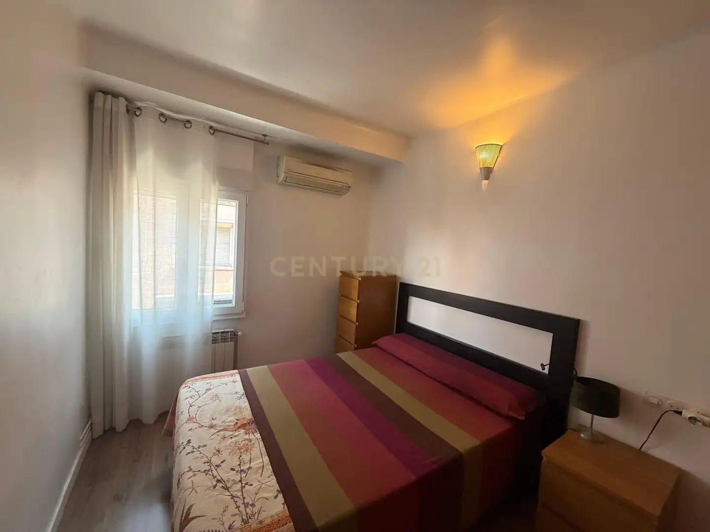 Apartments for rent in Calle de Andrés Tamayo, Madrid, Spain, -1, Guindalera