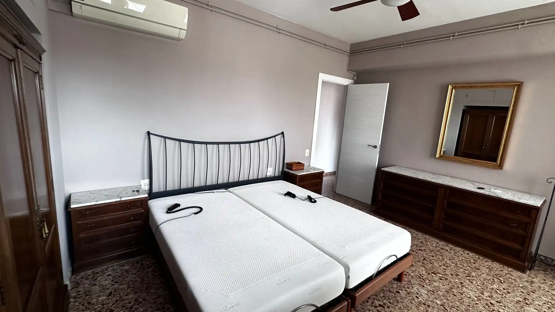 Bedroom of Flat for rent in Tortosa  with Air Conditioner, Terrace and Furnished