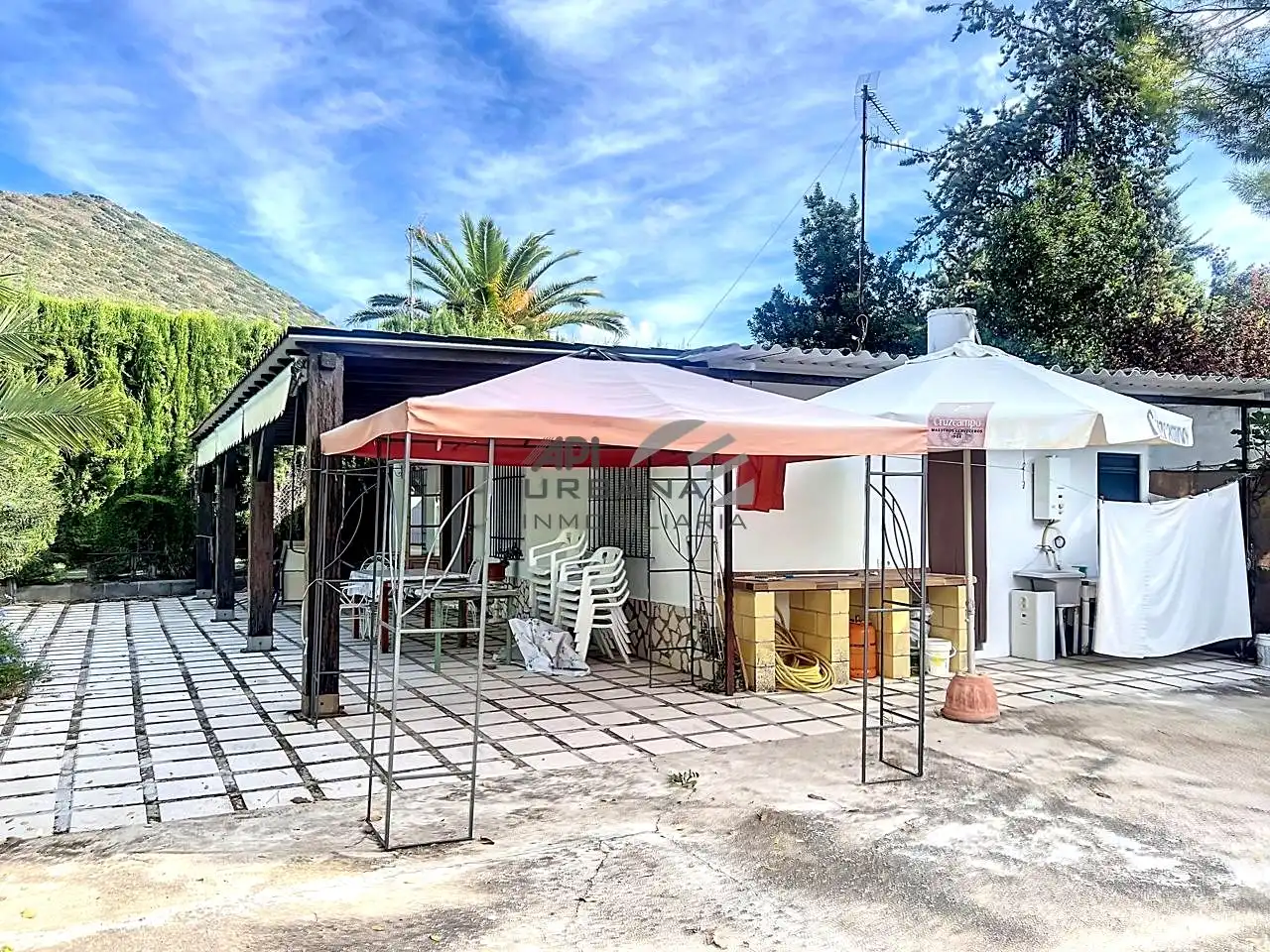 Vista exterior de Casa o chalet en venta en Lucena con Jardín privado y Piscina