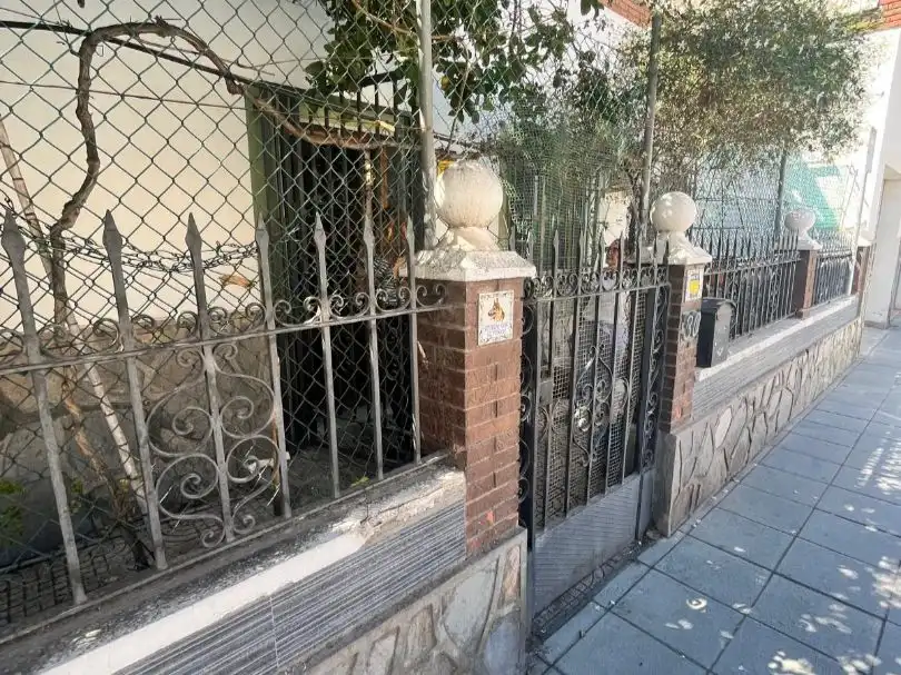 Vista exterior de Casa o xalet en venda en Almería
