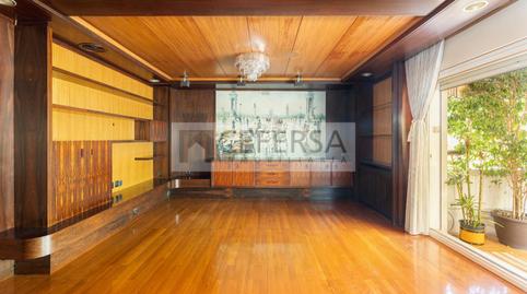 Foto 2 de Piso en venta en Carrer de Les Escoles Pies, Les Tres Torres, Barcelona