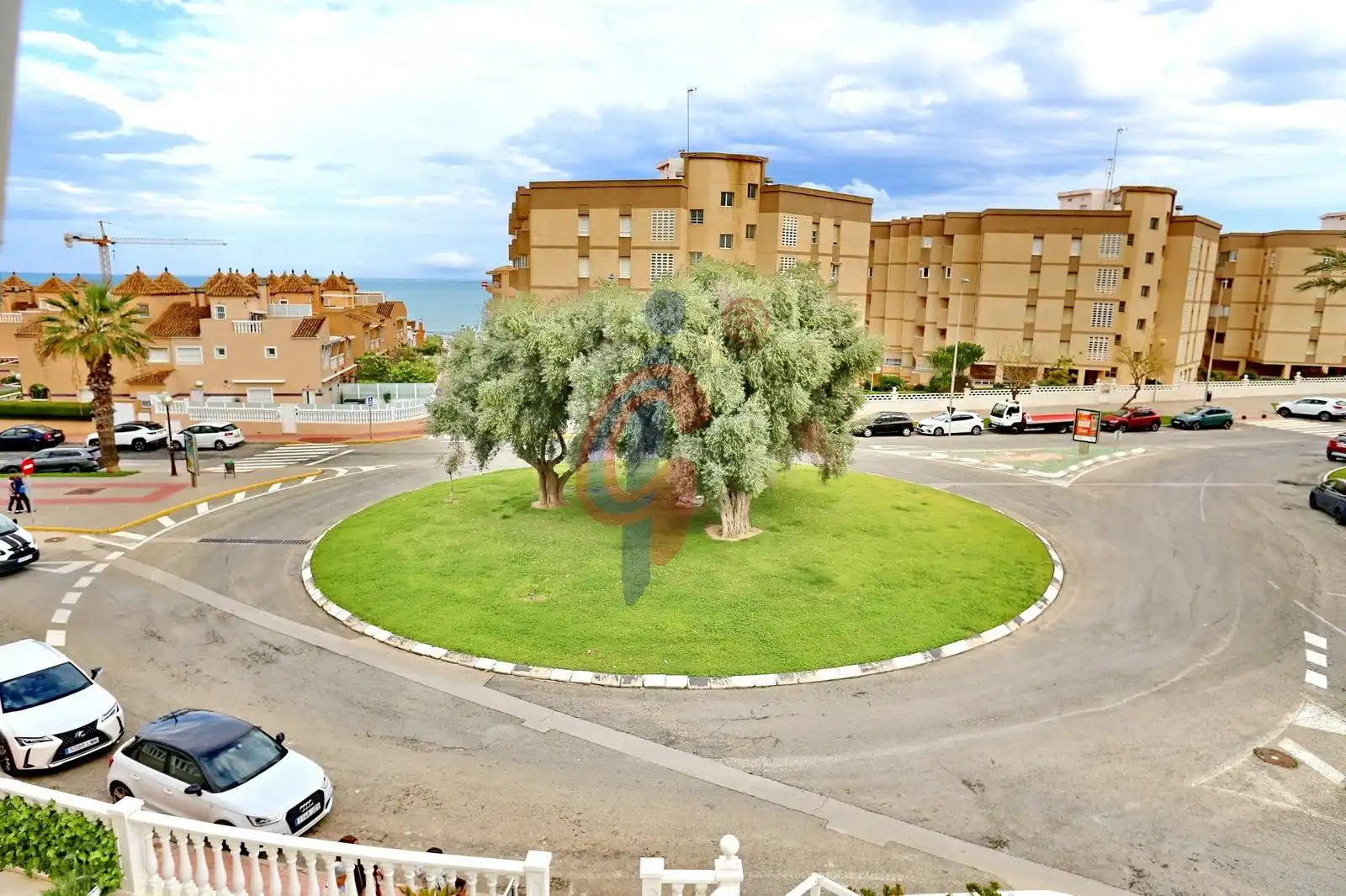 Exterior view of Detached homes for sale in Guardamar del Segura  with Air Conditioner, Private garden and Terrace