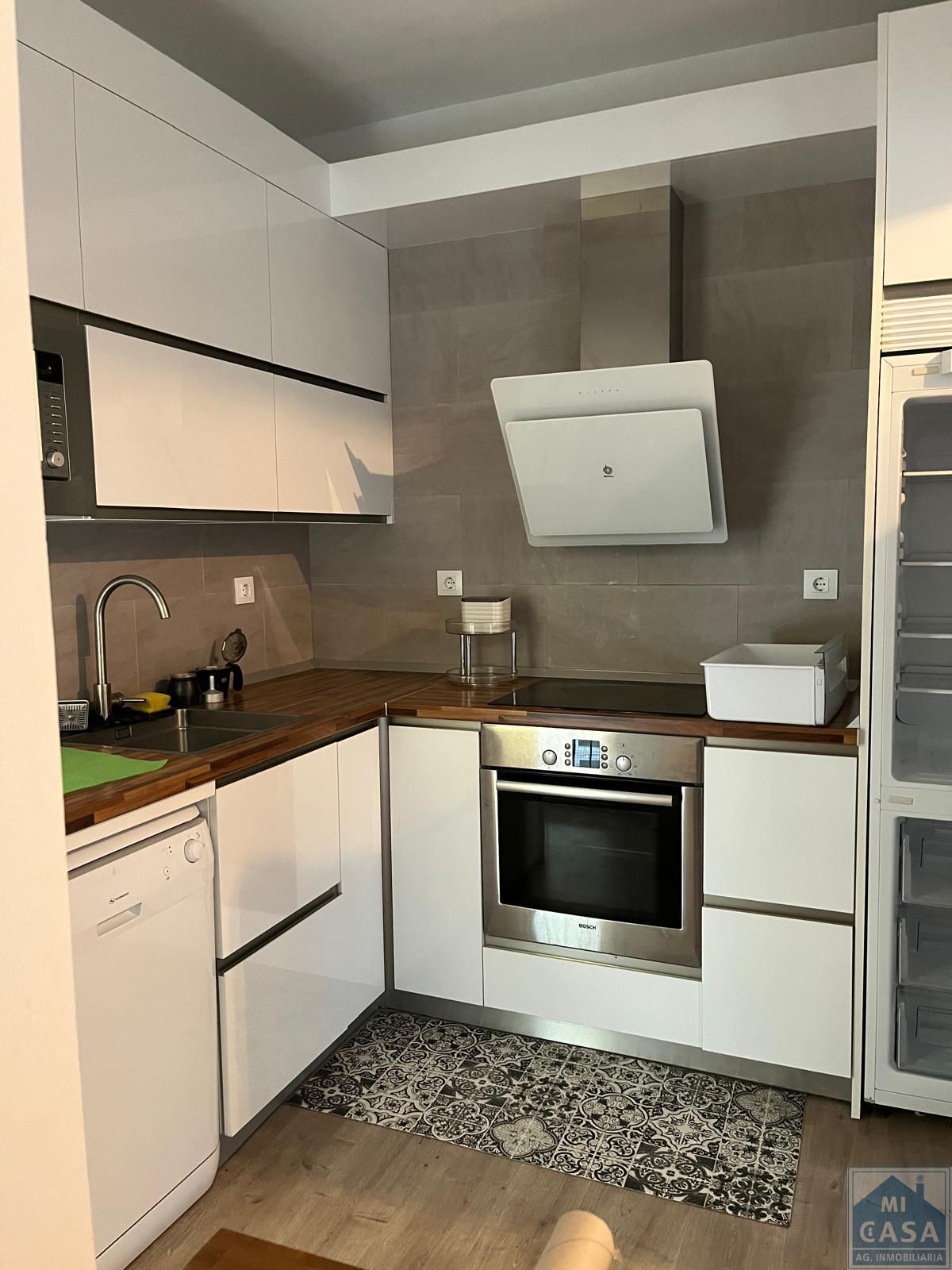 Cuina de Pis en venda en Mérida amb Aire condicionat, Calefacció i Balcó