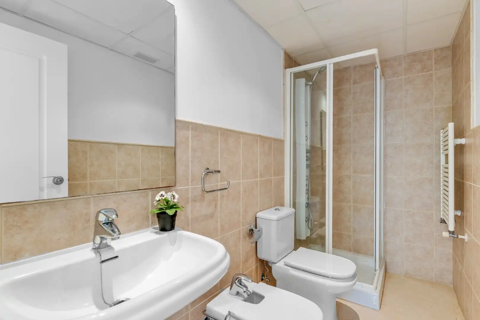 Bathroom of Flat for sale in Finestrat  with Storage room, Swimming Pool and Community pool