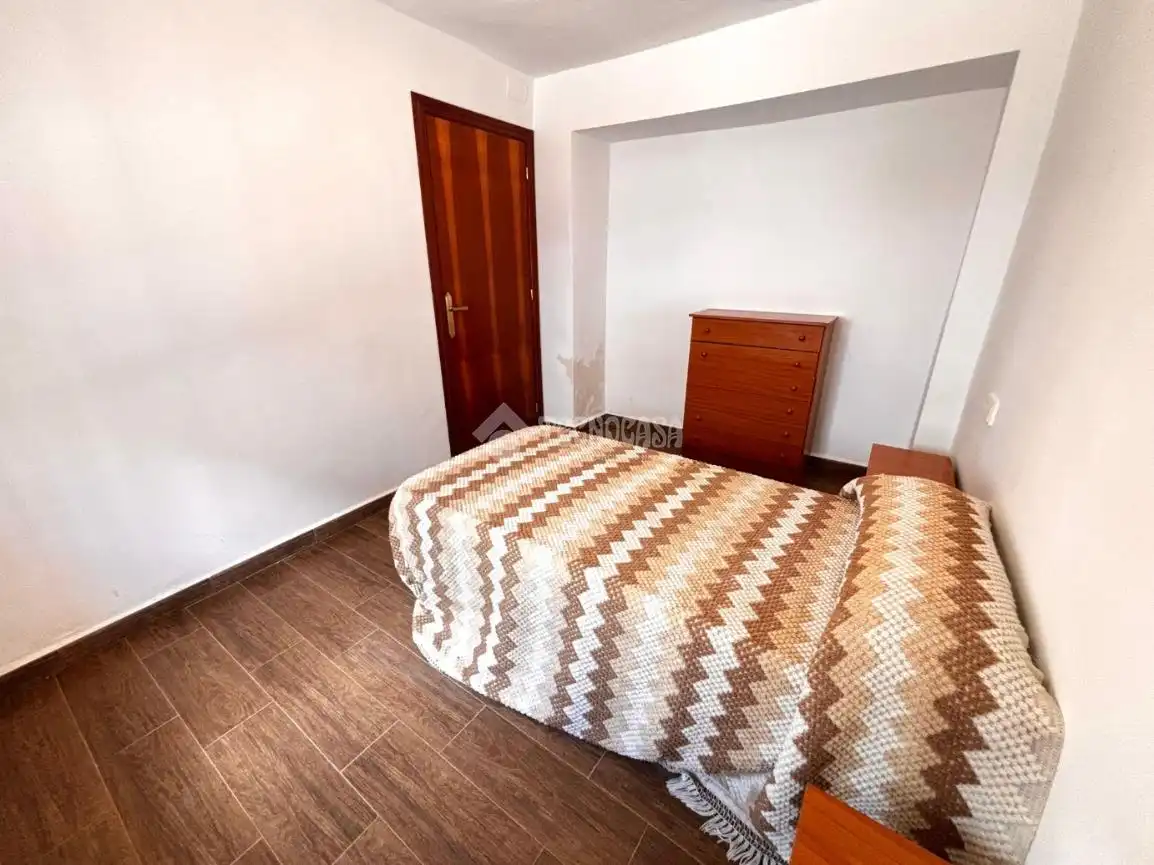Schlafzimmer von Haus oder Chalet zum Verkauf in Jódar mit Parkett