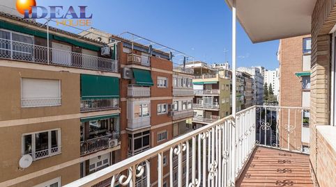 Foto 3 de Piso en venta en Pajaritos, Granada Capital