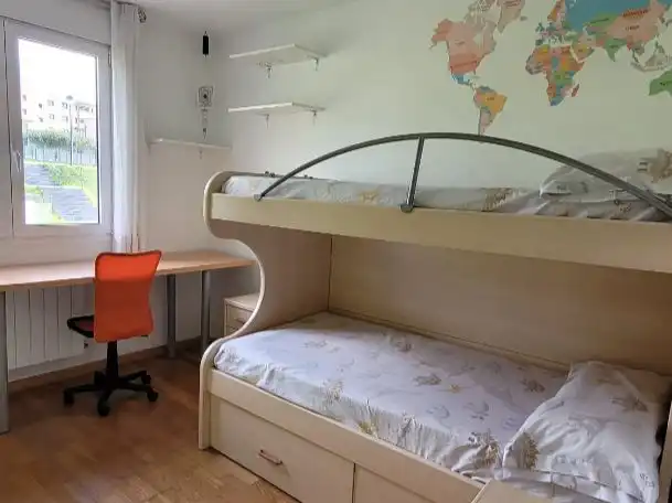 Bedroom of Flat for rent in Alisal - San Román