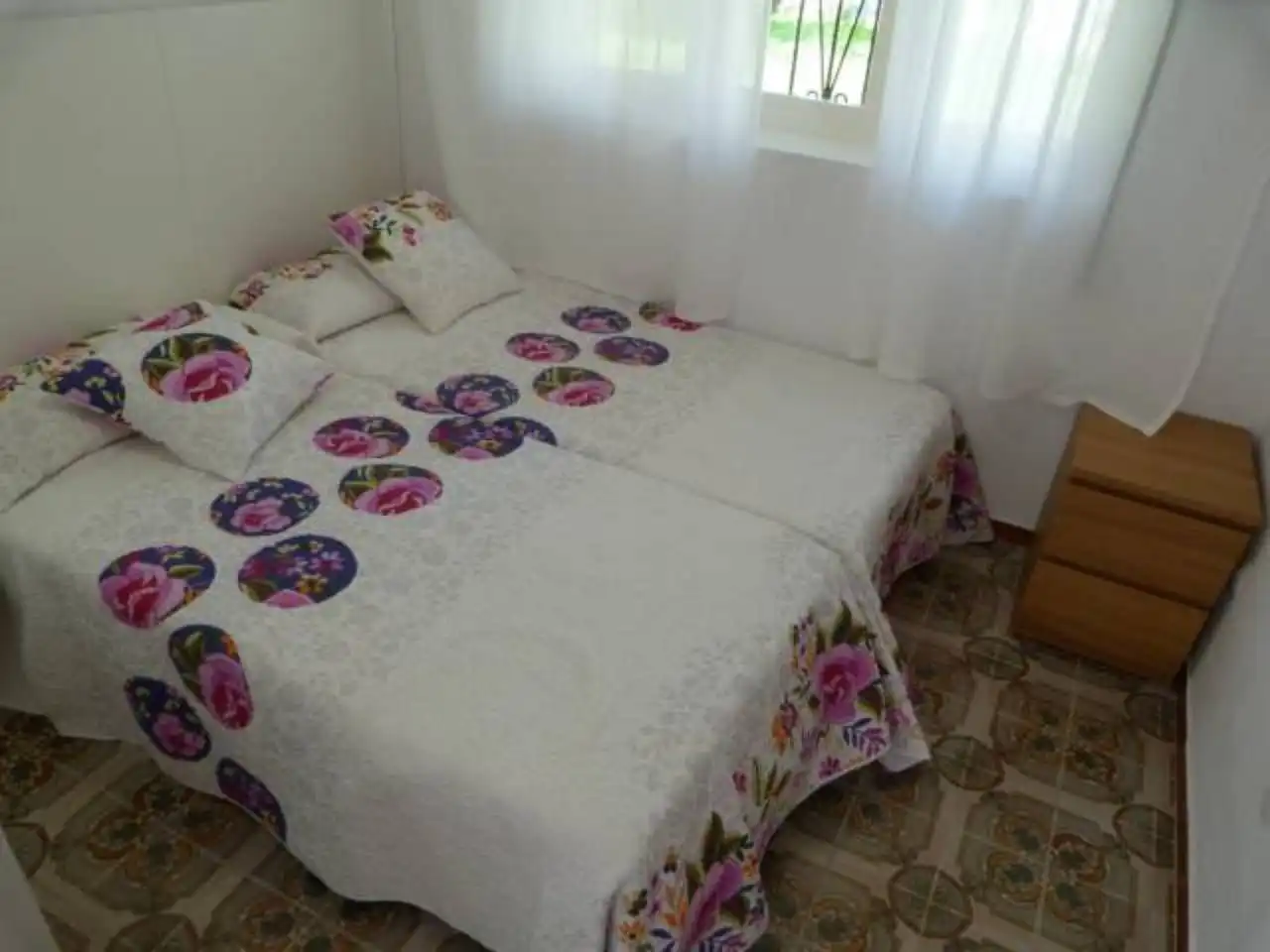 Habitación de Casa o chalet de alquiler en Noja con Jardín privado, Terraza y Amueblado