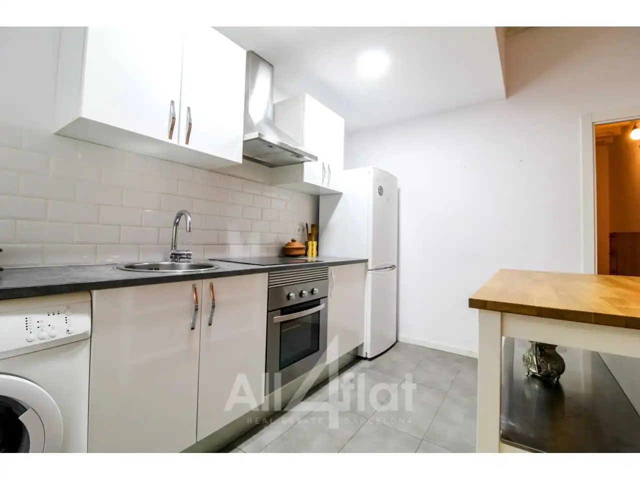 Flat with terrace for sale in Calle POETA CABANYES, imagen 4