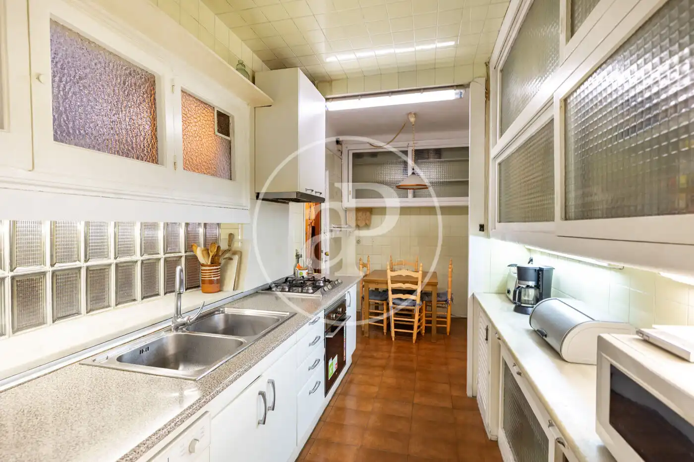 Cuina de Pis en venda en Barcelona amb Aire condicionat, Calefacció i Terrassa