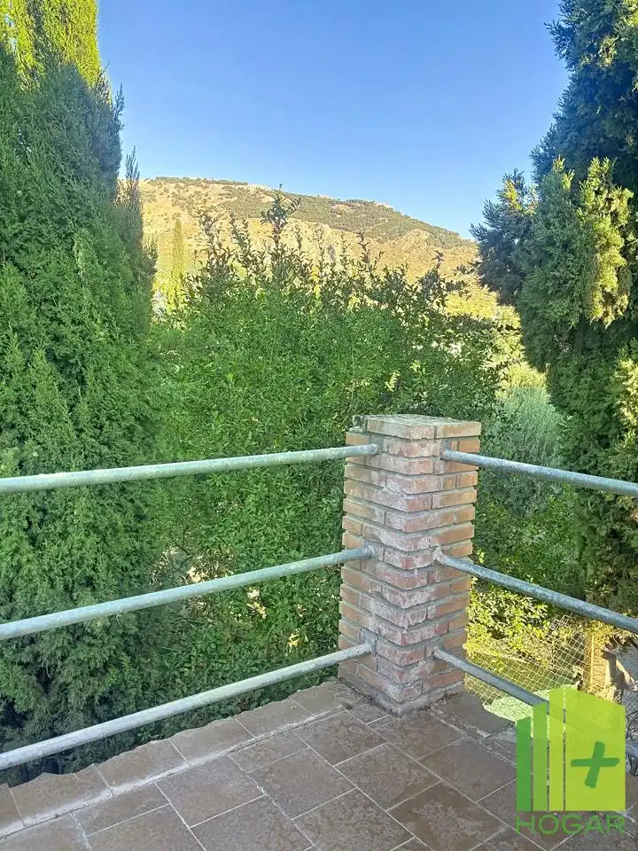 Jardí de Casa o xalet en venda en La Guardia de Jaén amb Aire condicionat, Jardí privat i Terrassa