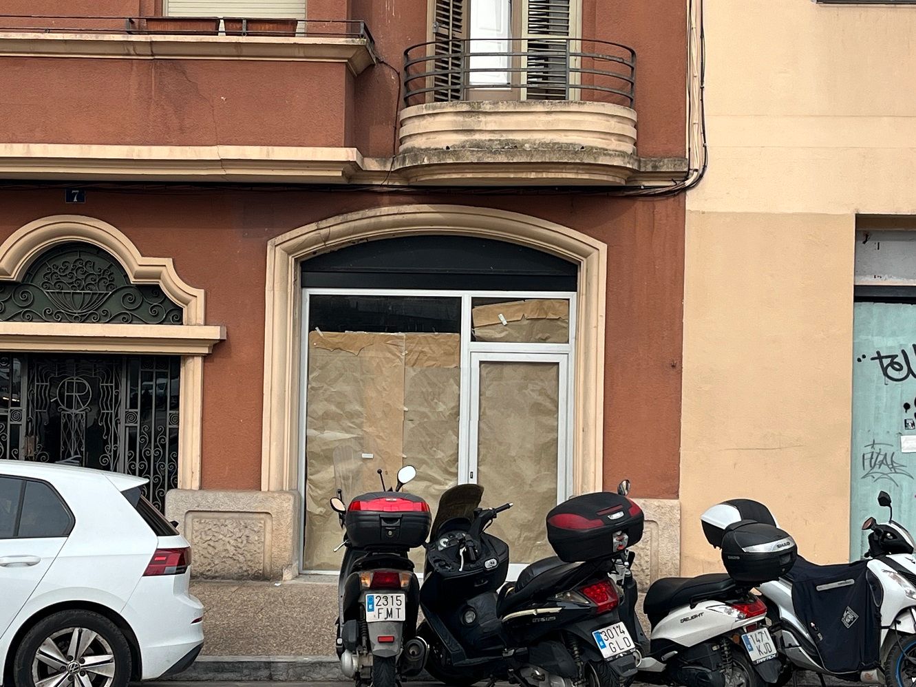 Local de lloguer a Plaça Calvet i Rubalcaba, 7, Eixample Nord