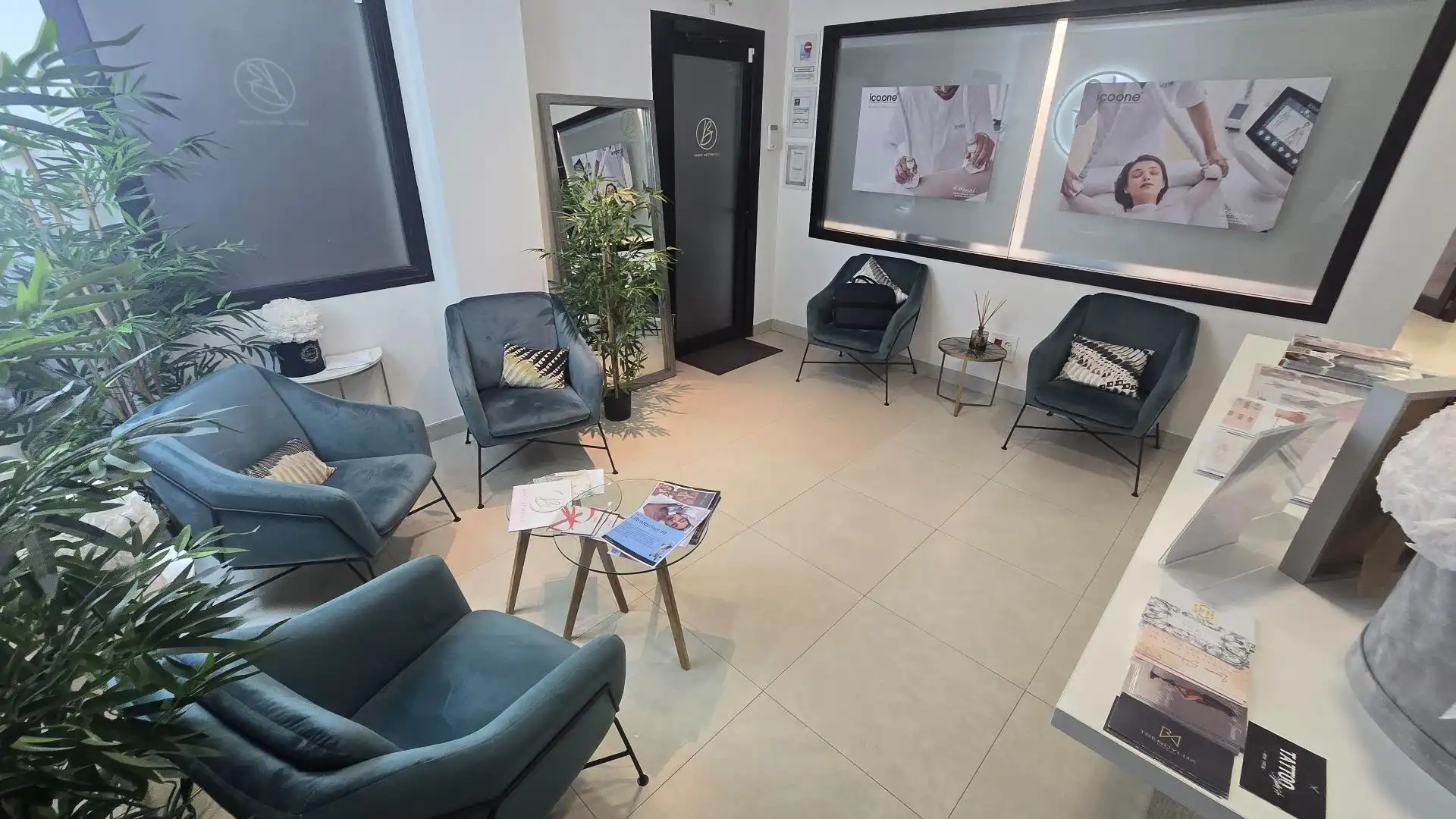 Local comercial en traspàs a Nueva Andalucía, imagen 2