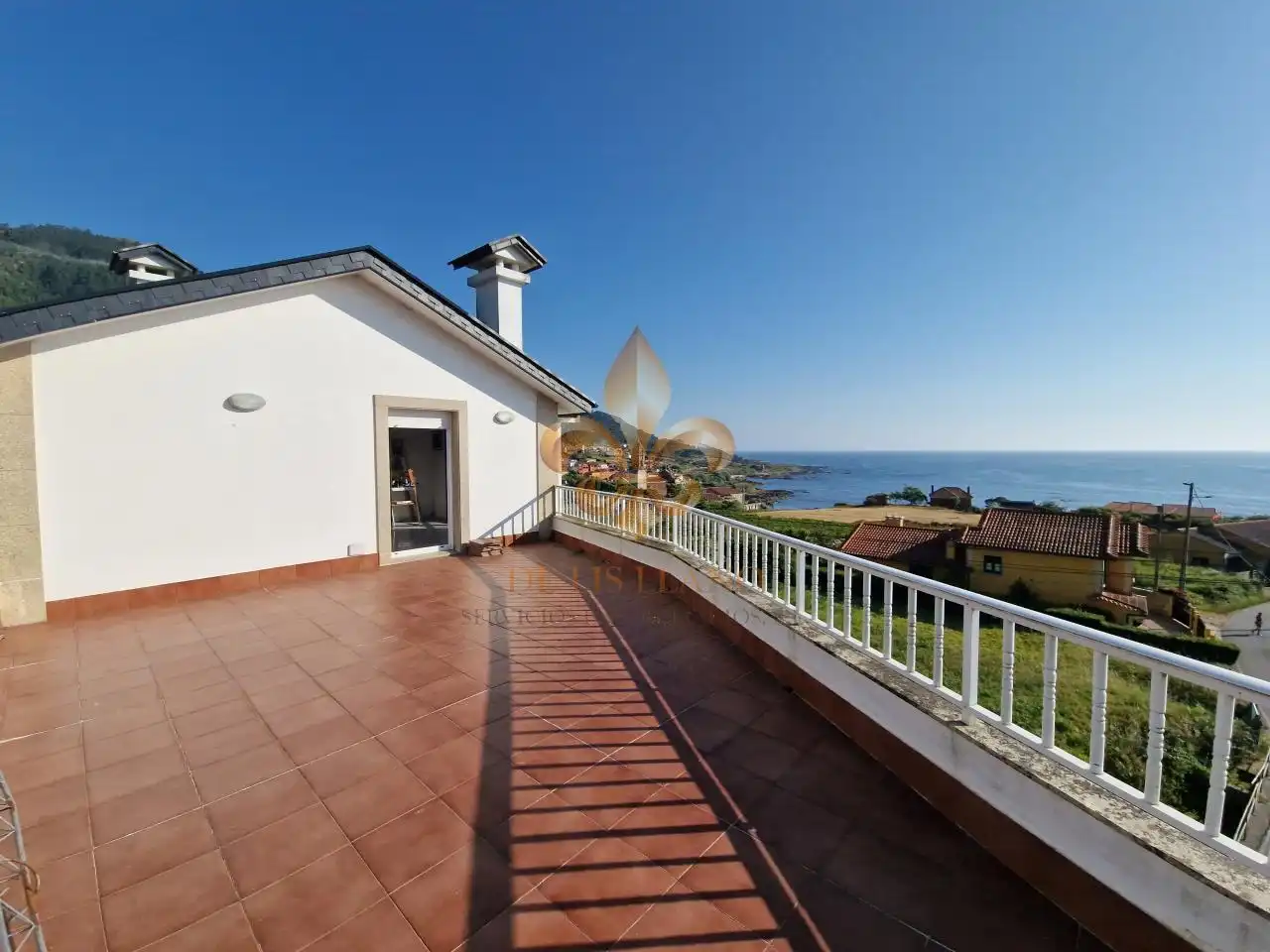 Terraza de Piso en venta en Oia con Calefacción, Terraza y Amueblado