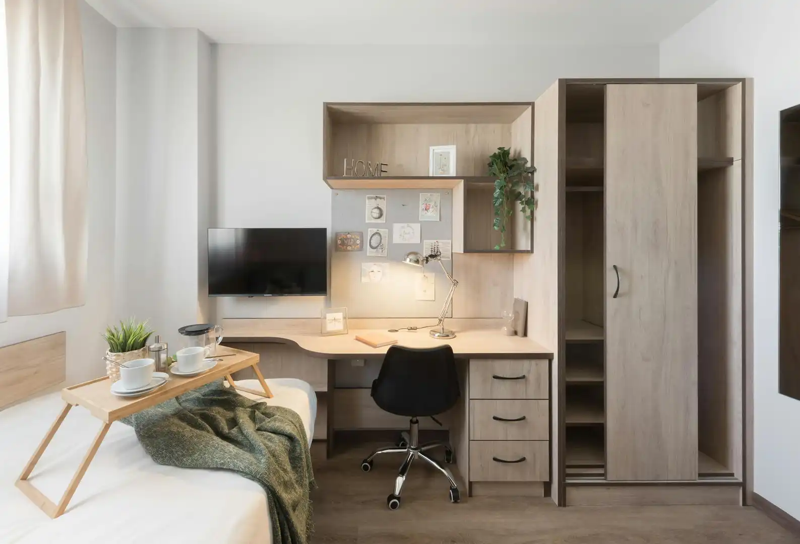 Schlafzimmer von Gebäude zur Miete in Sevilla
