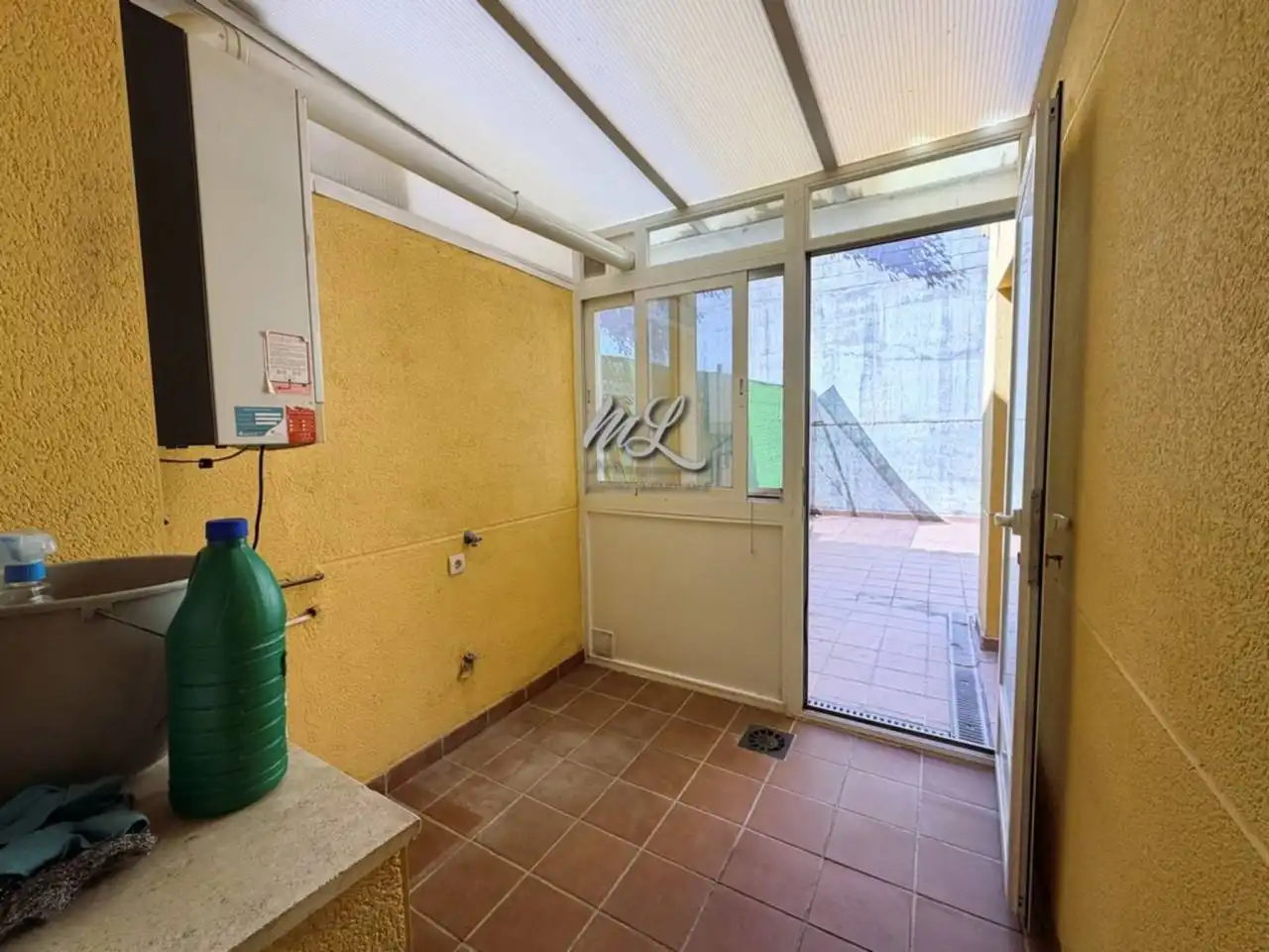 Casa adosada en venta en Toledo con Calefacción, Jardín privado y Terraza
