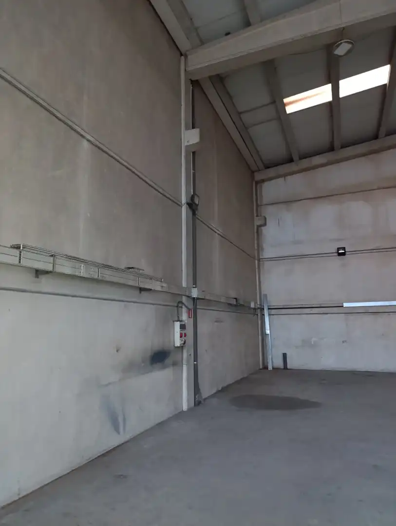 Nave industrial de alquiler en Calle Sarriguren, Huarte / Uharte