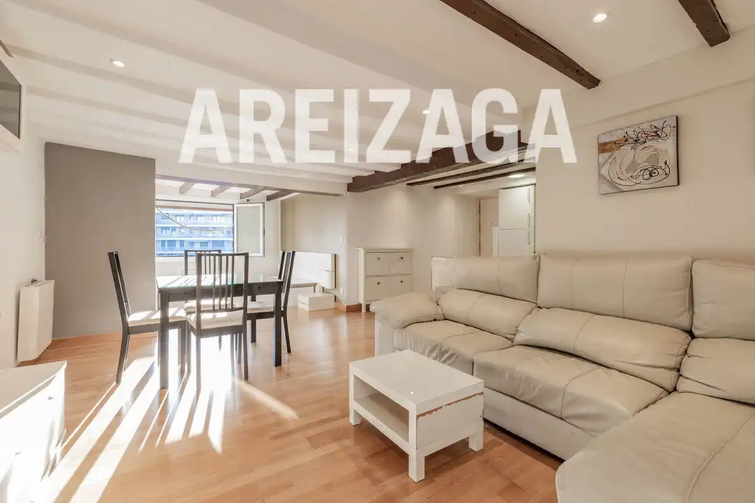 Piso en venta en Donostia - San Sebastián  con Calefacción