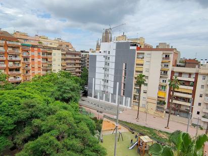 Exterior view of Flat to rent in  Barcelona Capital  with Air Conditioner and Balcony