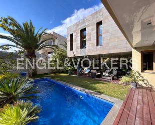 Exterior view of House or chalet for sale in Riudecanyes  with Air Conditioner, Heating and Private garden