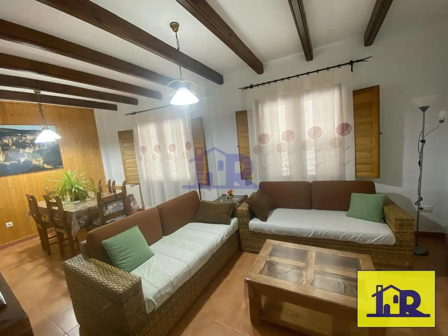 Living room of Flat for sale in Cuenca  with Heating, Terrace and Furnished