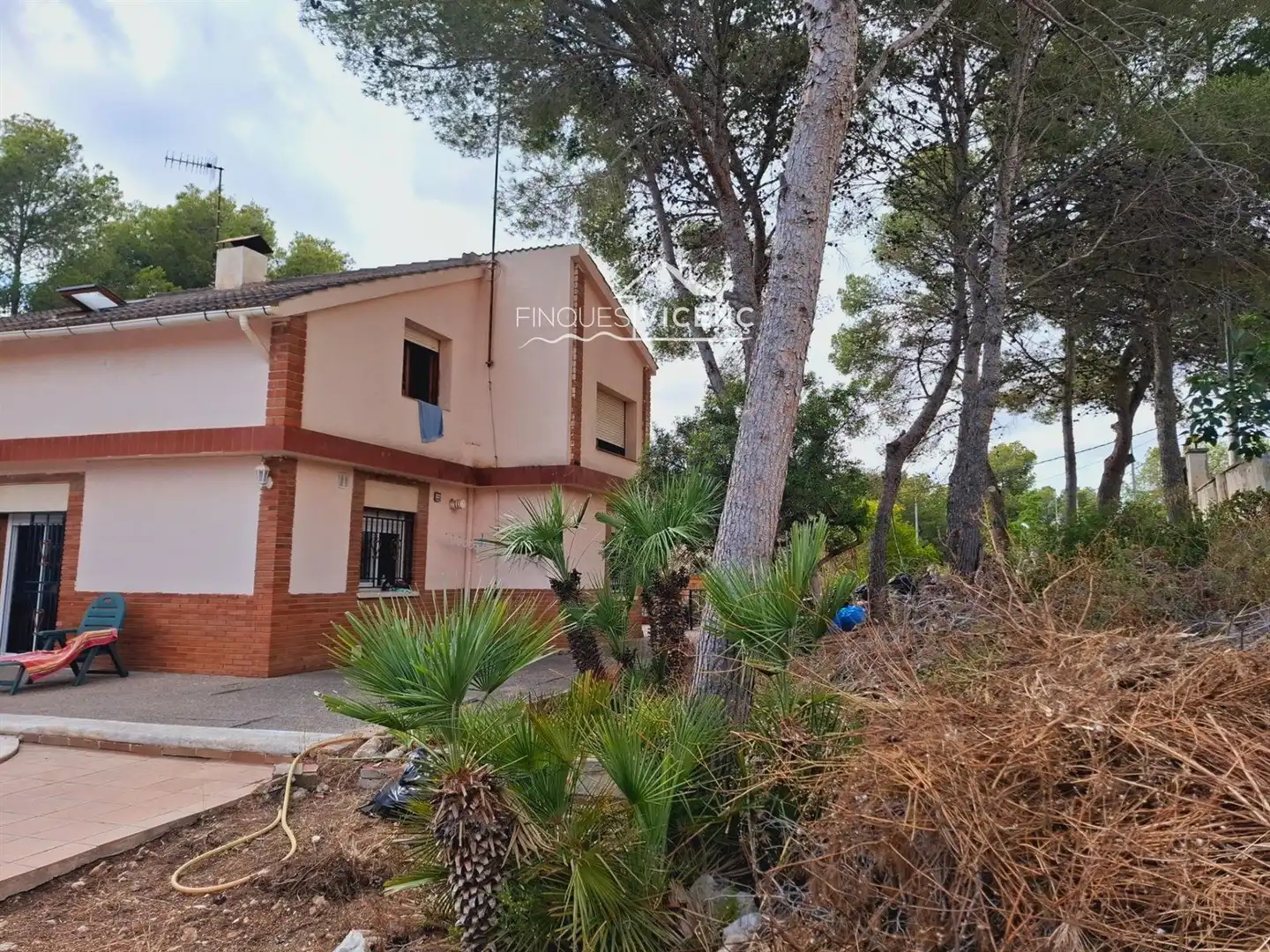 Houses for sale in VIOLETA, Valldemar - Montmar