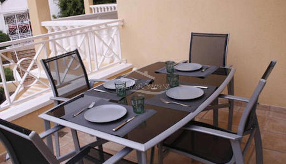 Photo 1 of Flat to rent in Playa del Duque, Santa Cruz de Tenerife