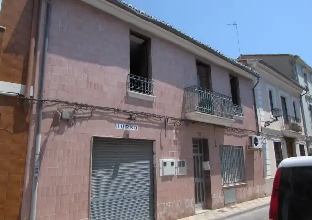 Vista exterior de Pis en venda en Alcàsser