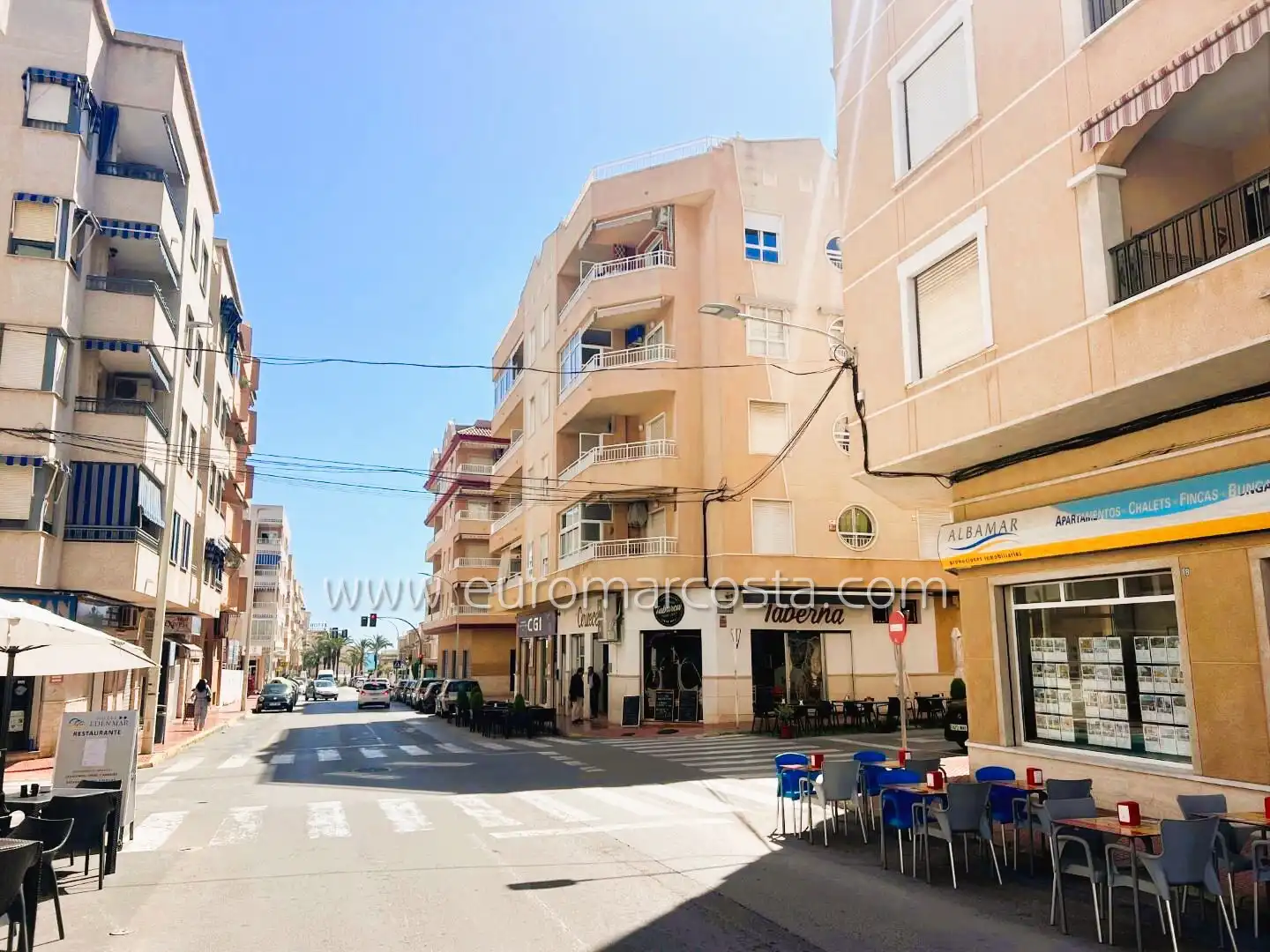 Apartamento con ascensor en venta en Carrer la Pau