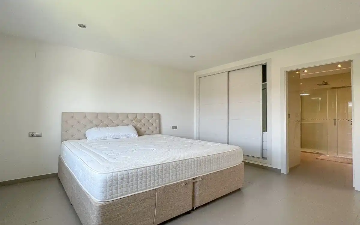 Casa con piscina en venta en La Fustera, imagen 7