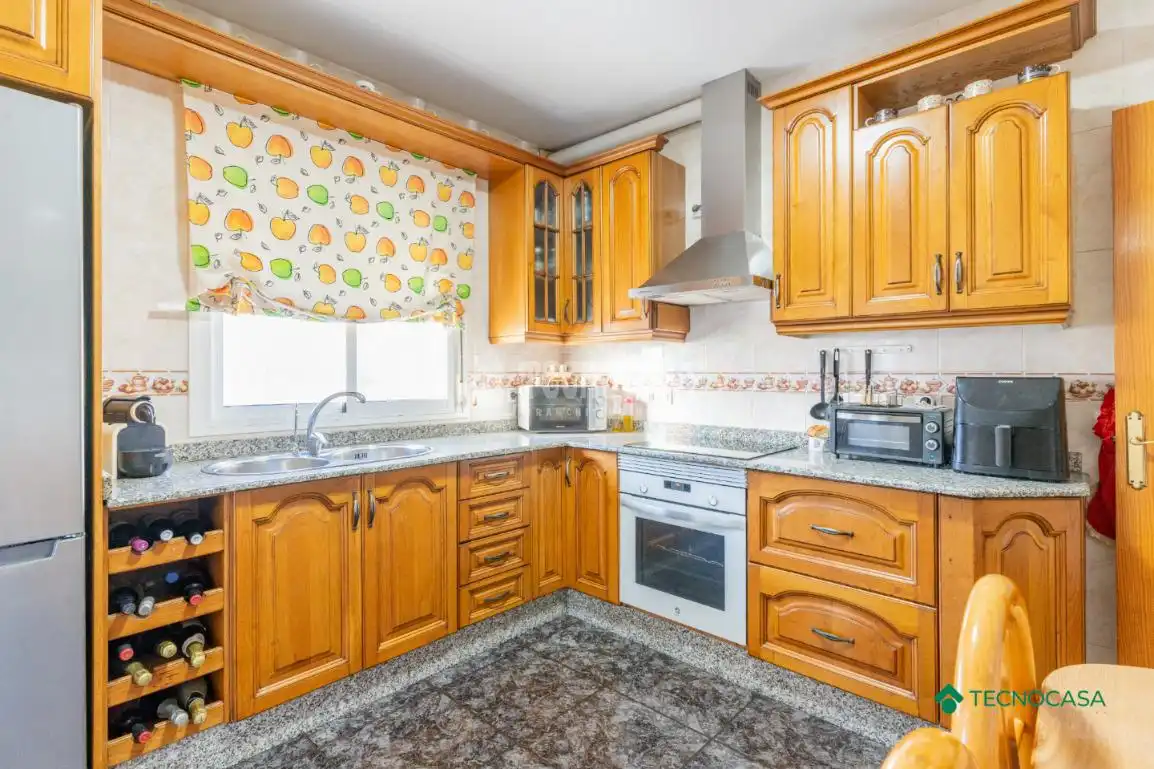 Küche von Wohnung zum Verkauf in Vícar mit Klimaanlage und Terrasse