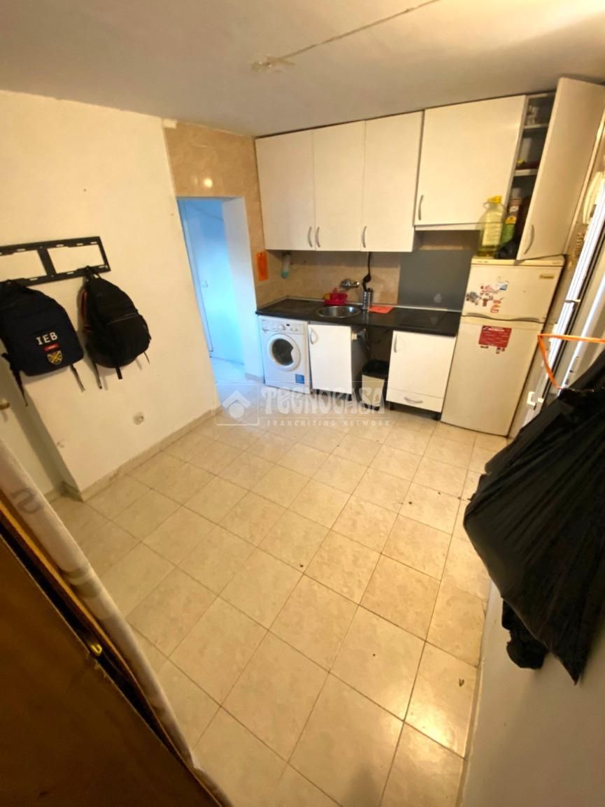 Kitchen of Flat for sale in  Madrid Capital  with Air Conditioner and Balcony