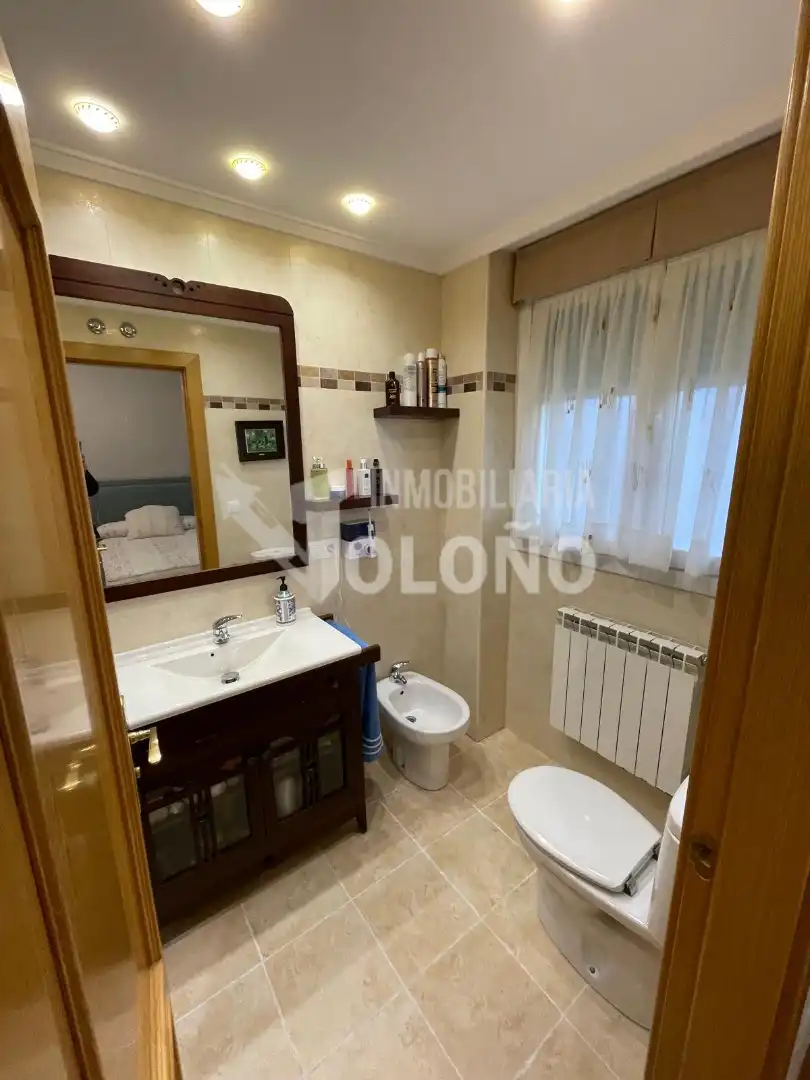 Bany de Dúplex en venda en Haro amb Aire condicionat, Calefacció i Parquet