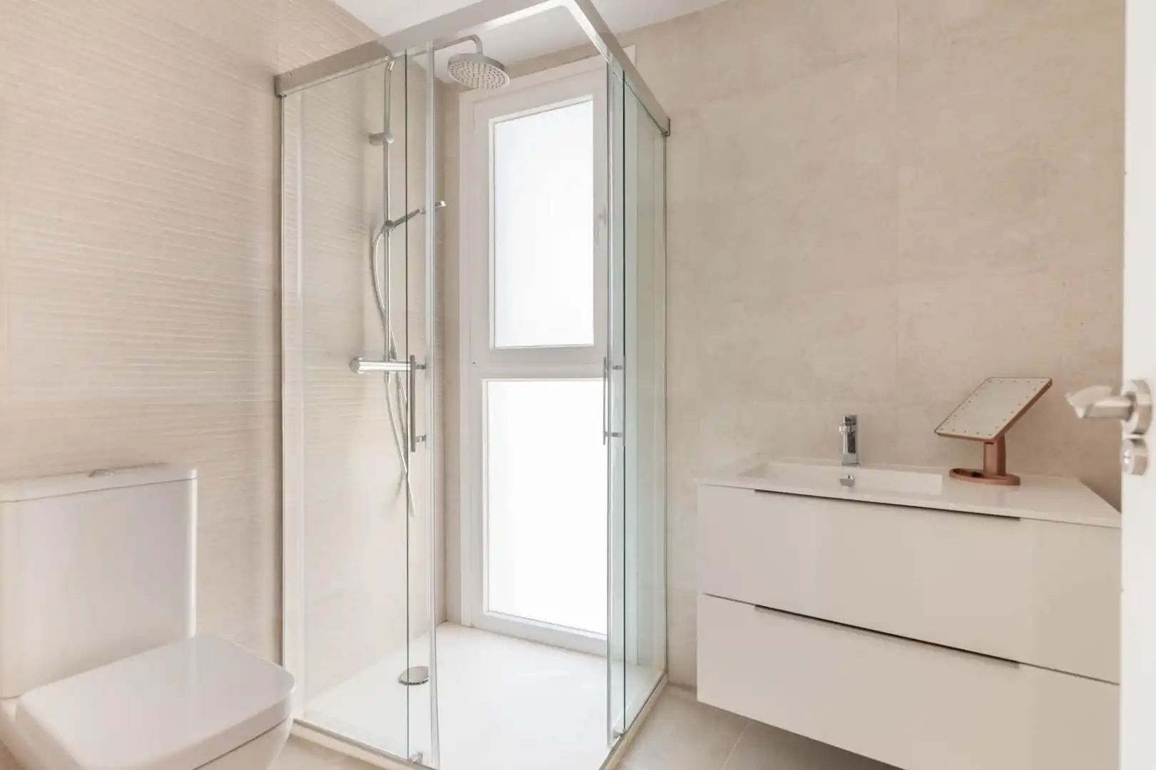 Bathroom of Flat for sale in Murcia  with Air Conditioner, Terrace and Storage room
