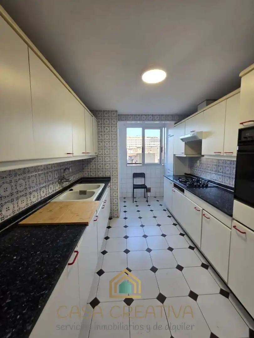 Cocina de Piso de alquiler en Valencia con Terraza, Amueblado y Balcón