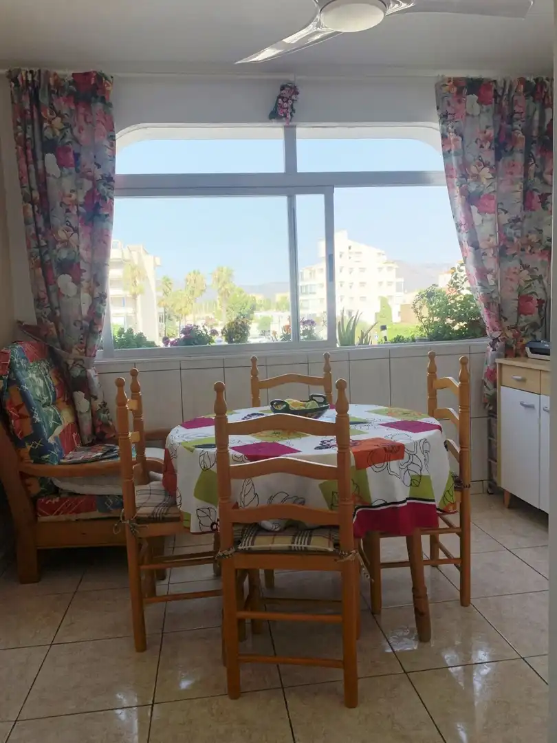 Comedor de Apartamento en venta en Roses con Terraza