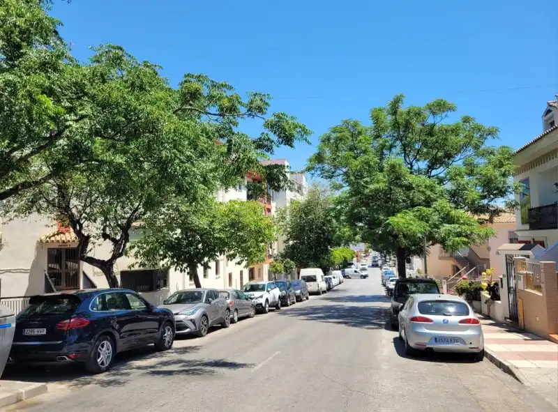 Vista exterior de Piso en venta en Marbella con Aire acondicionado, Calefacción y Terraza