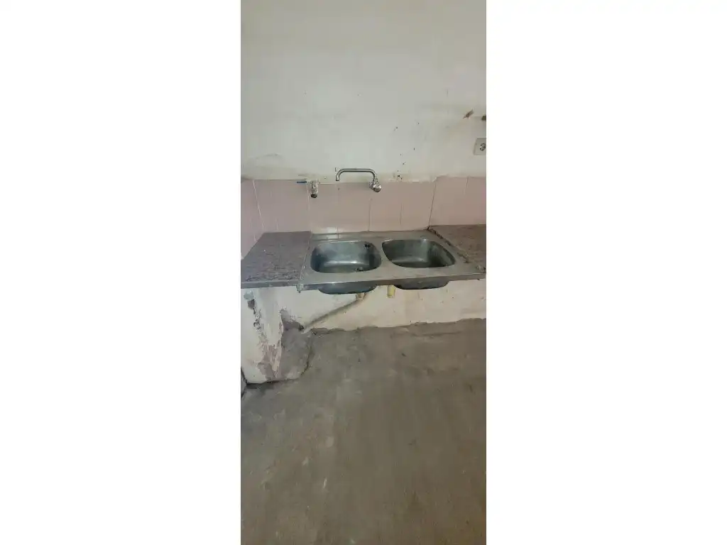 Cocina de Local en venta en Bellcaire d'Urgell