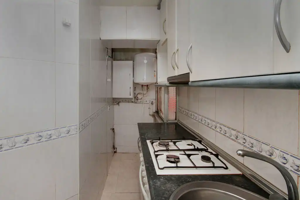 Kitchen of Flat for sale in Badalona