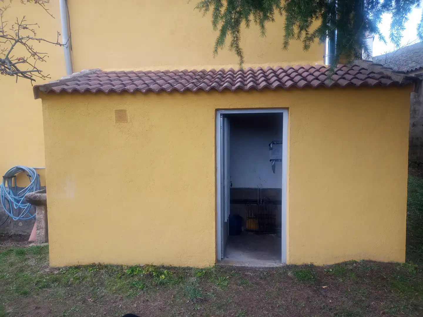 Vista exterior de Casa o chalet en venta en San Martín del Pimpollar con Calefacción, Jardín privado y Amueblado
