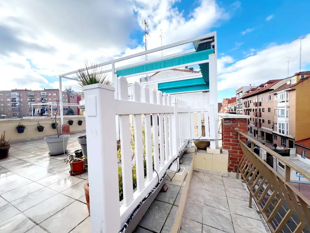 Terraza de Ático en venta en Alcalá de Henares con Aire acondicionado, Calefacción y Terraza