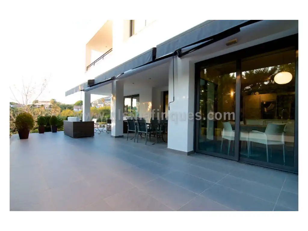 Detached house with terrace for sale in Baixada Costa de Llevant 46, imagen 4