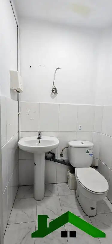 Bathroom of Commercial properties for sale in Bilbao 