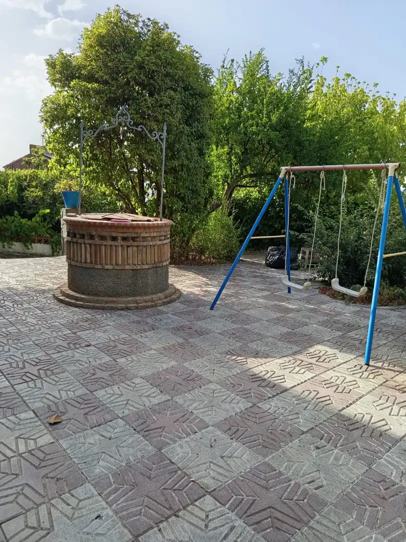 Terrassa de Casa o xalet en venda en La Zubia amb Jardí privat i Piscina