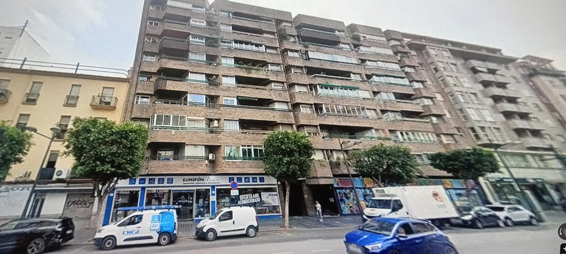 Vista exterior de Pis en venda en Riba-roja de Túria amb Terrassa