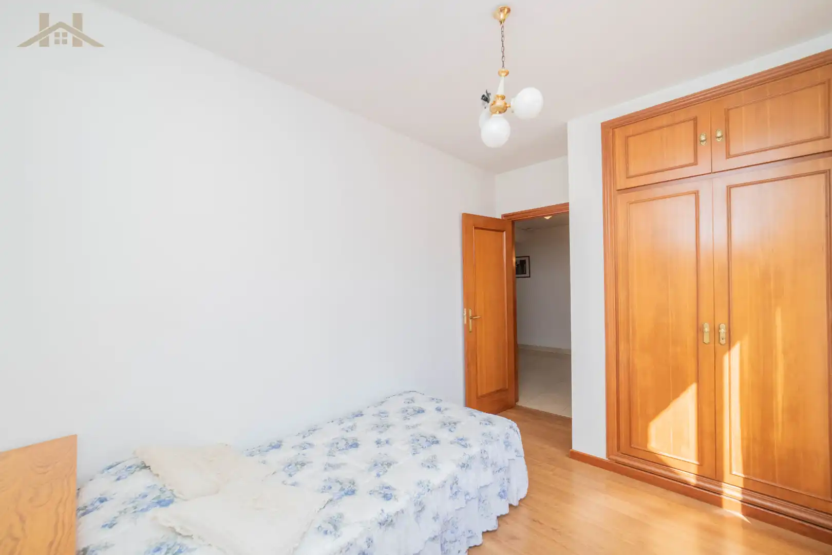 Habitación de Casa o chalet en venta en Villaviciosa de Odón con Aire acondicionado, Calefacción y Jardín privado