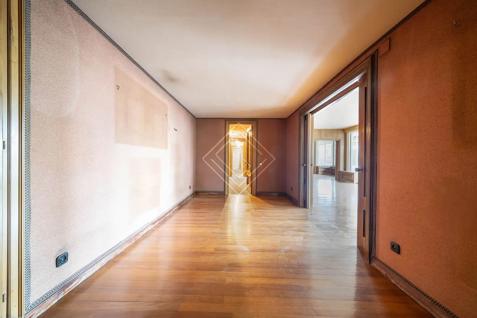 Flat for sale in Madrid  with Air Conditioner, Heating and Terrace