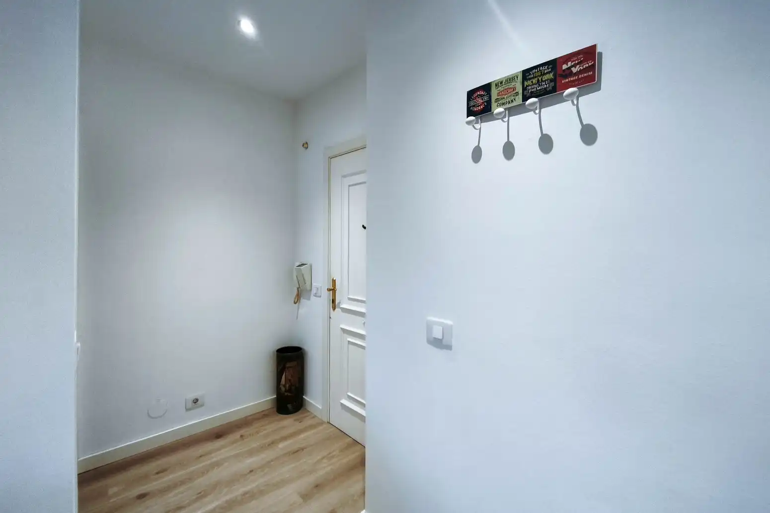 Piso en venta en Lugo con Calefacción, Trastero y Amueblado