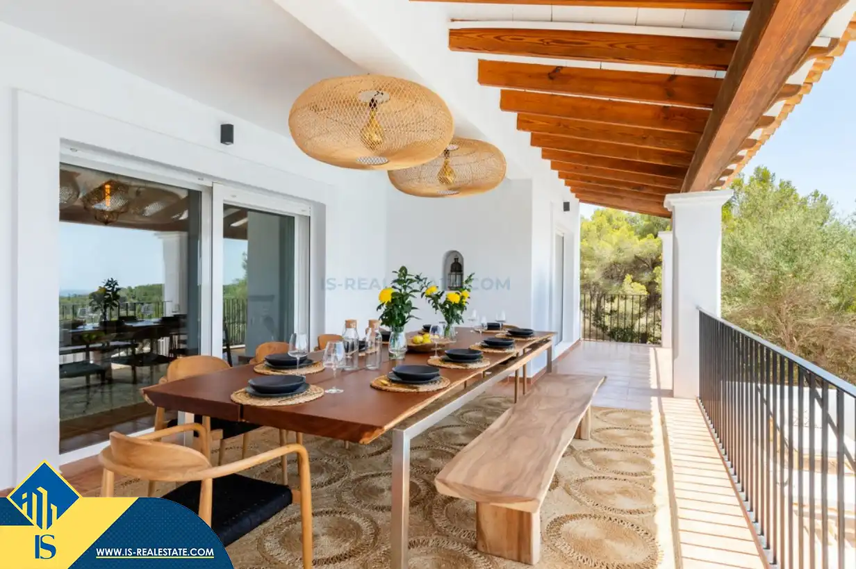 Menjador de Casa o xalet en venda en Santa Eulària des Riu amb Aire condicionat, Calefacció i Jardí privat