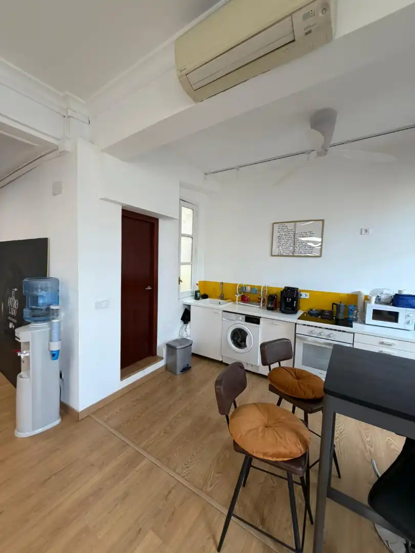 Cocina de Oficina de alquiler en Madrid con Aire acondicionado, Calefacción y Terraza